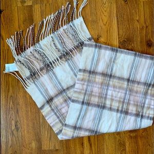 Plaid scarf